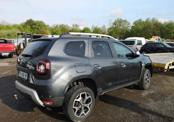 Dacia Duster cena 17300 przebieg: 78000, rok produkcji 2019 z Bytów małe 352